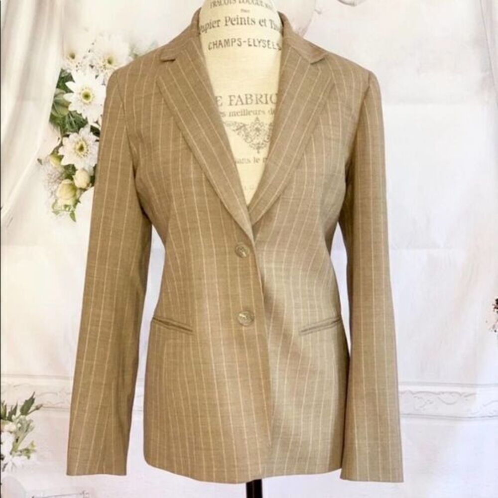 LAFAYETTE 148 NEW YORK  Ladies Taupe Blazer Jacket US 4
